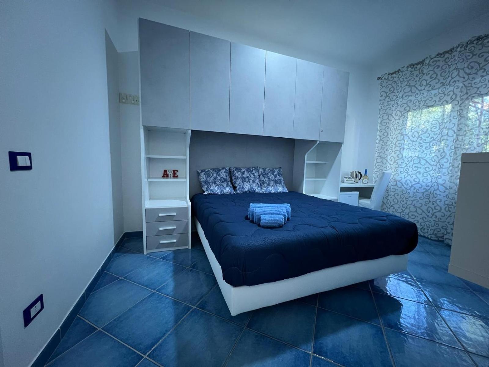 Casa Vacanza Imparo B&B イスキア島 エクステリア 写真